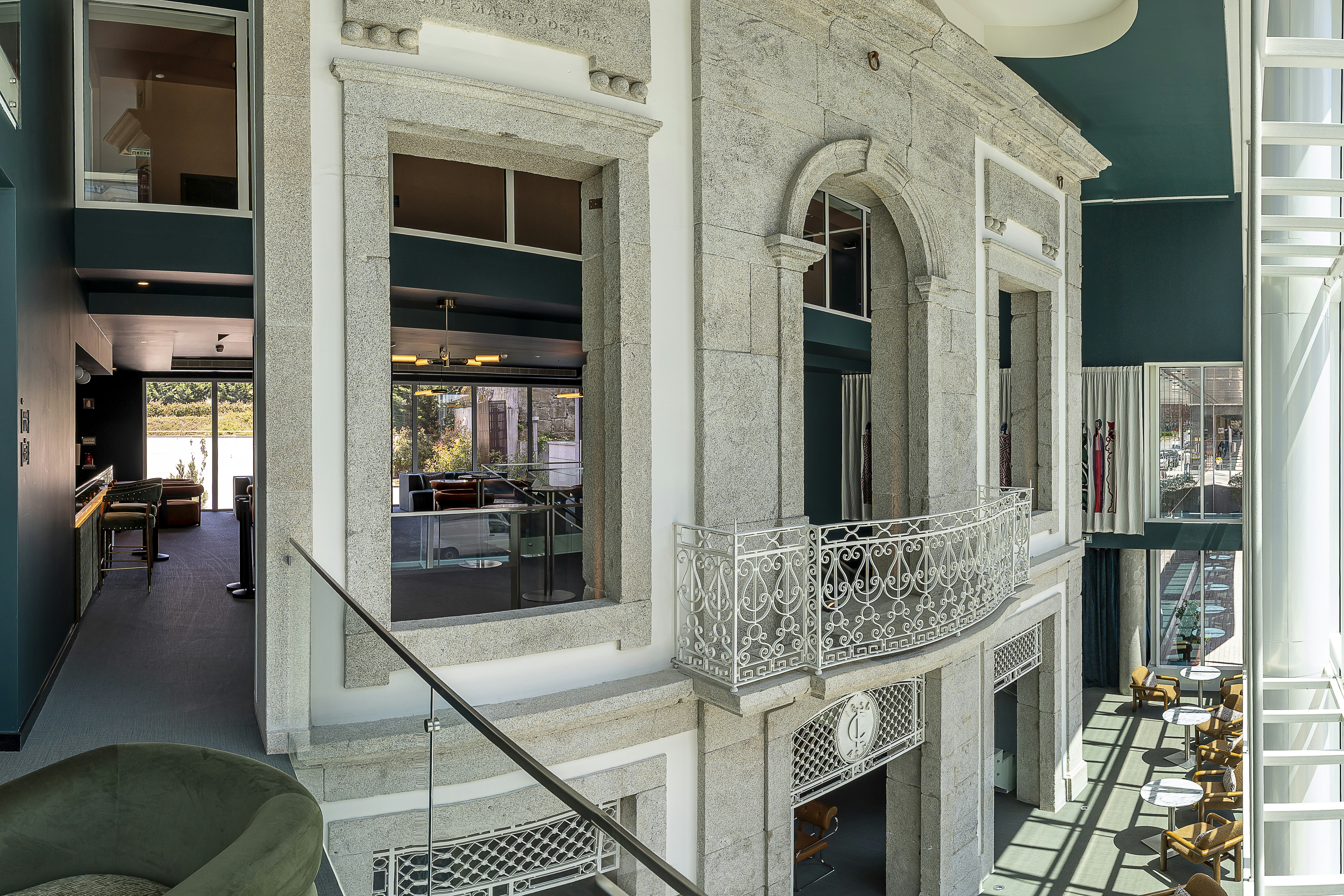 Cenica Porto Hotel, Curio Collection by Hilton 2/57