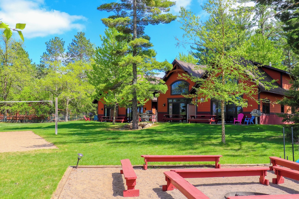 Good Ol Days Family Resort 37/50