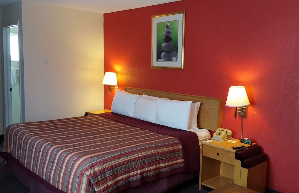 Metropolitan Inn 15/66