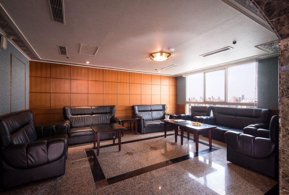 Jin Pin Hotel 49/73