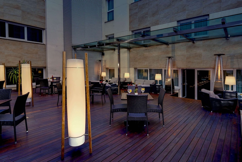 Sercotel Coliseo Hotel 33/37