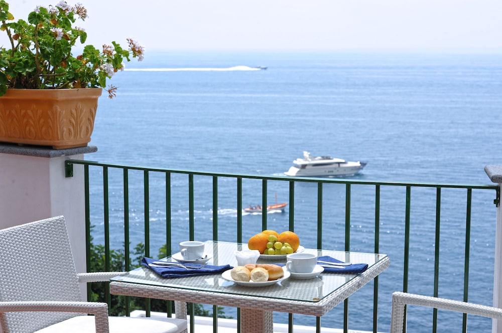 Hotel Villa Maria Pia 59/73