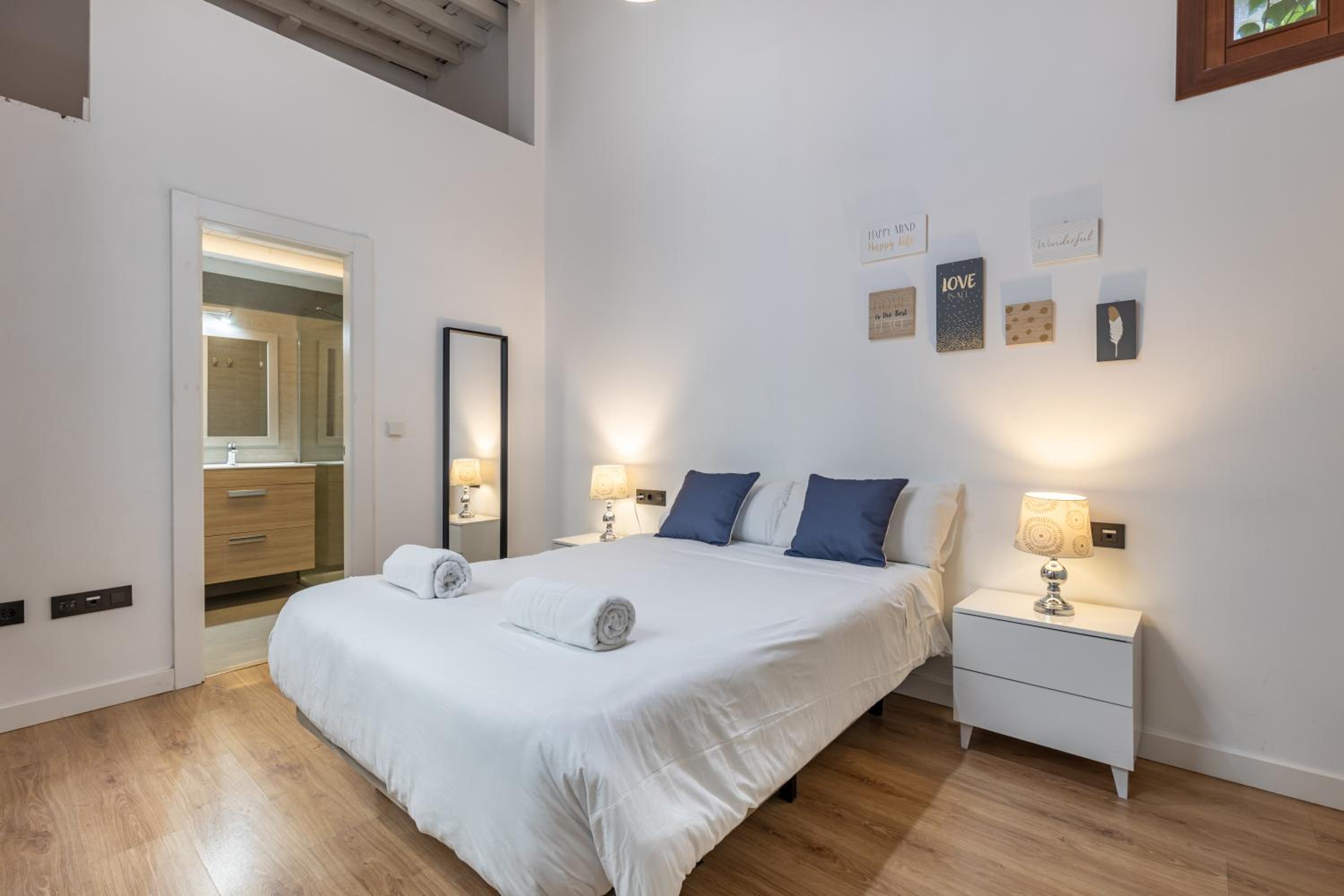 Apartamentos Granada Deluxe 3000 8/27