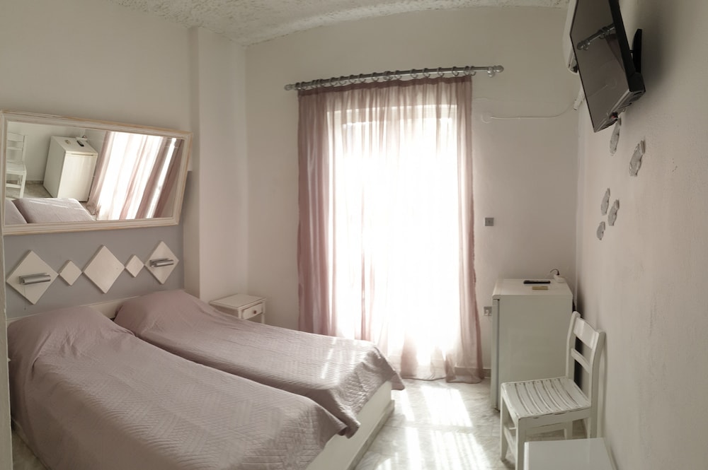 Porto Castello 25/70