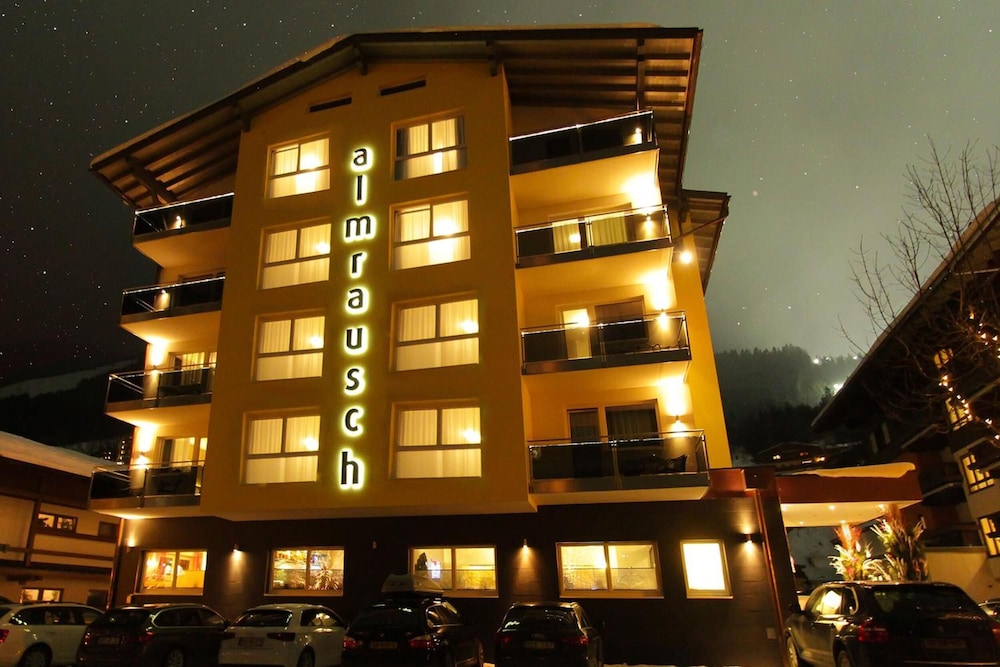 HOTEL ALMRAUSCH 1/69