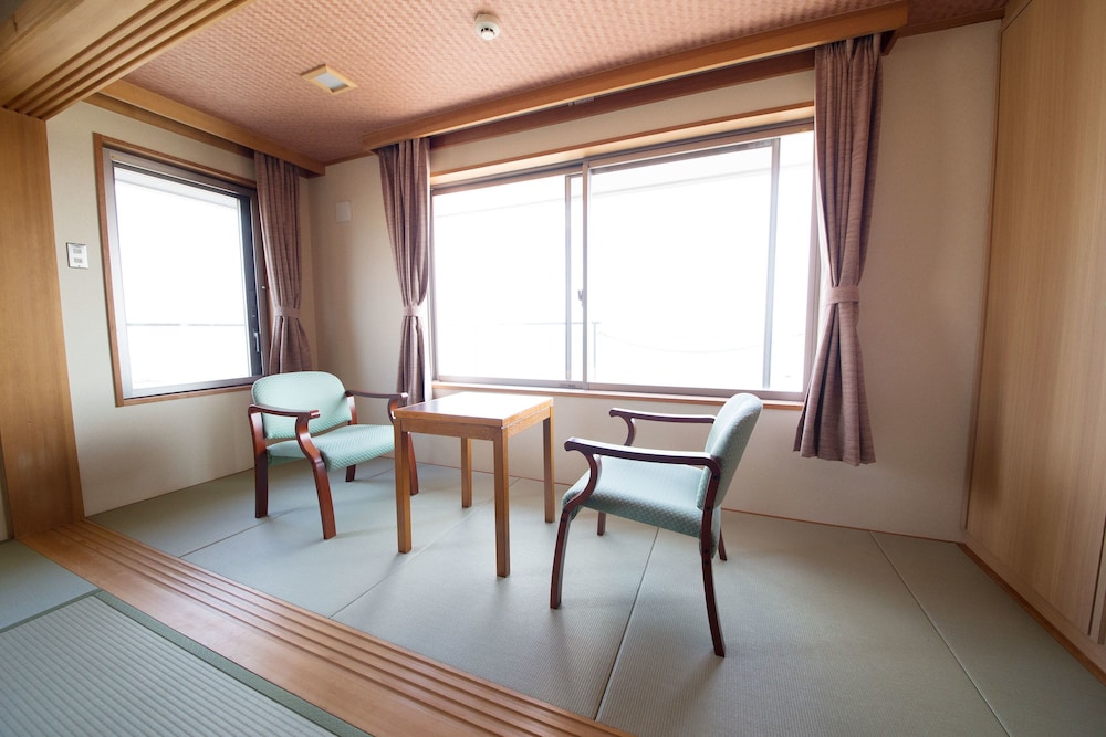 Seaside Hotel Taimaru Kaigetsu (ex. Naruto Kaigetsu Bettei Taimaru Kaigetsu) 9/24