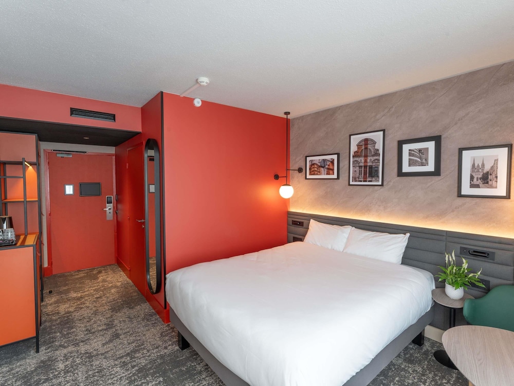 Mercure Angers Lac De Maine 17/49