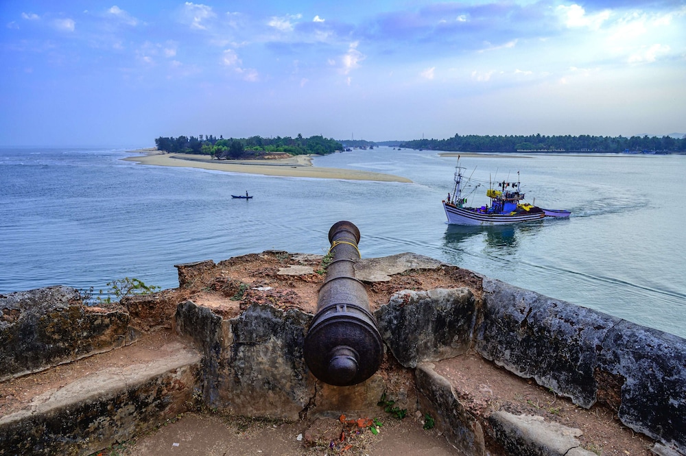 Neemrana's Three Waters - 20th century, Betul, South Goa 33/39