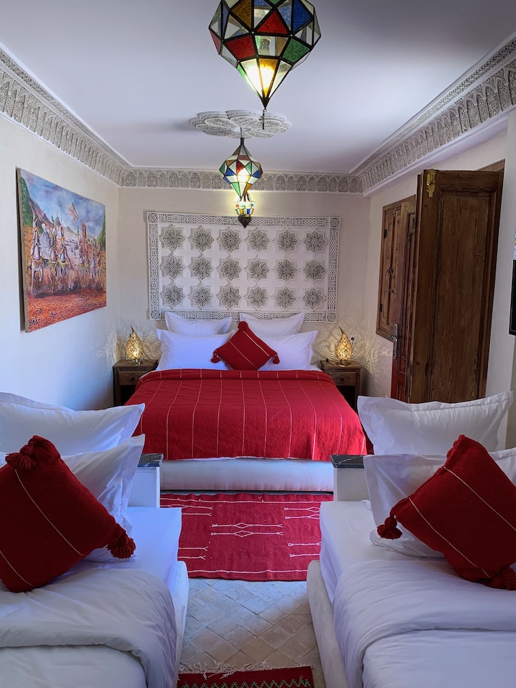 Riad Abaka 18/50