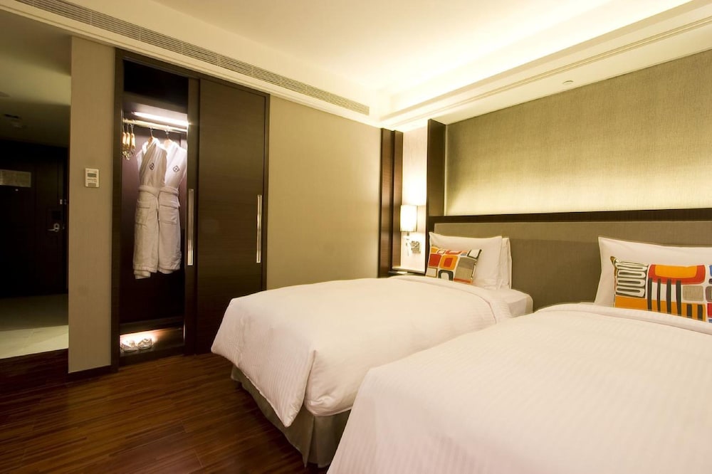 S Aura Hotel 18/50