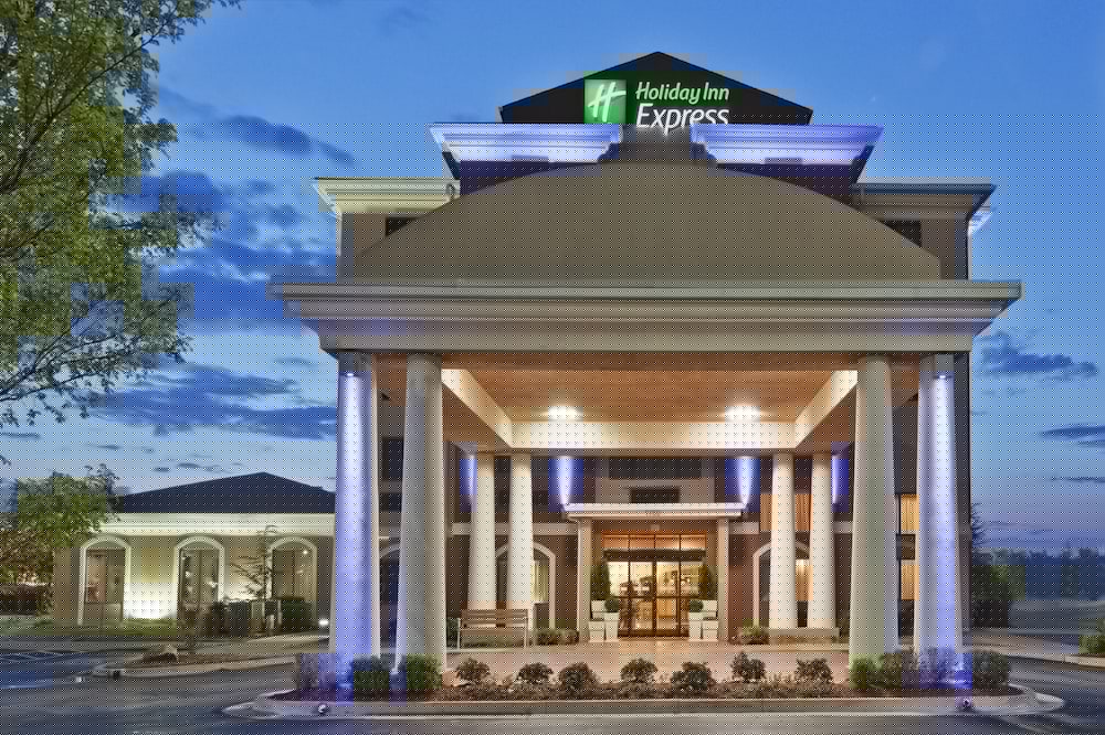 Holiday Inn Express & Suites Midwest City, an IHG Hotel 7/62