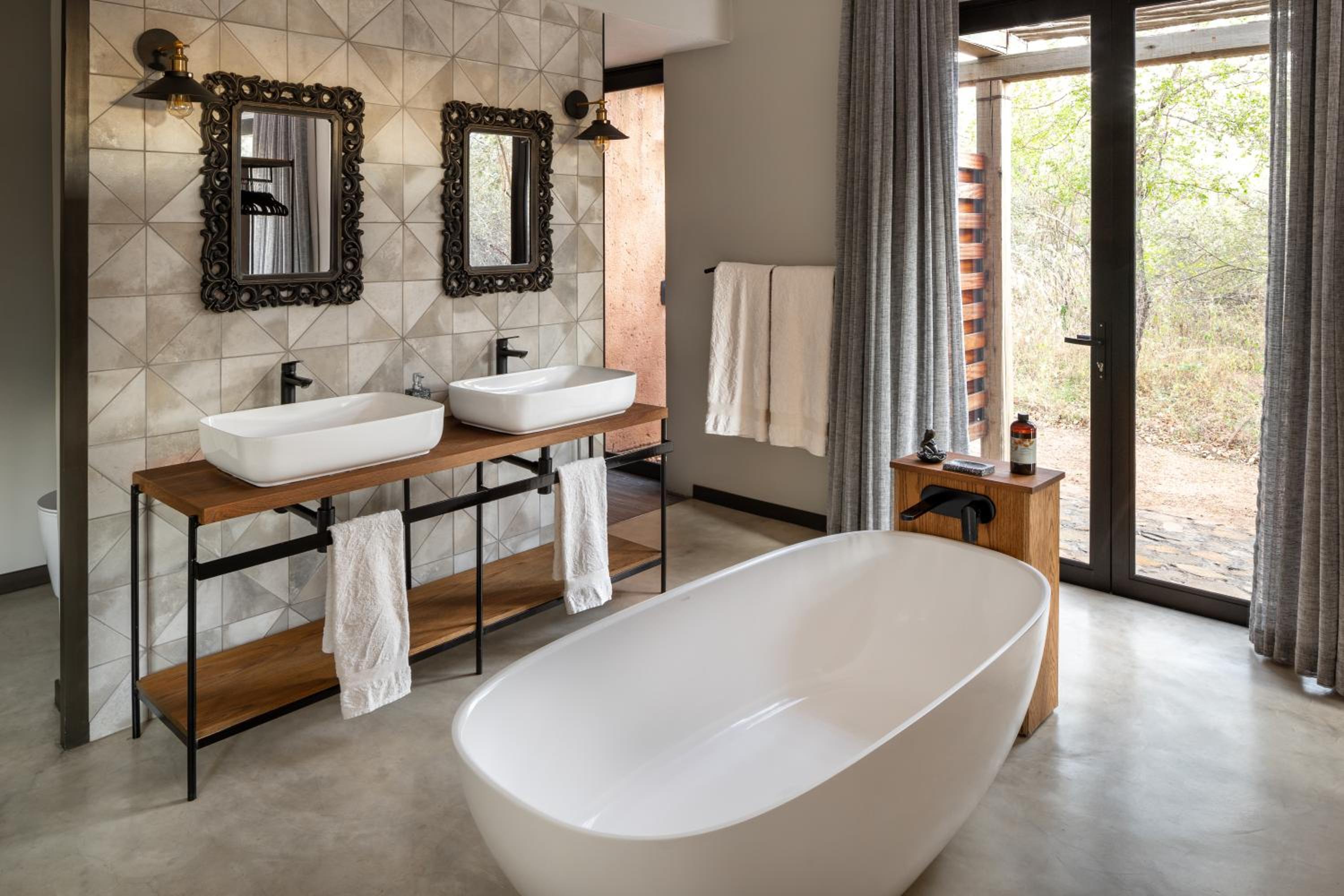 Rixile Kruger Lodge 28/30