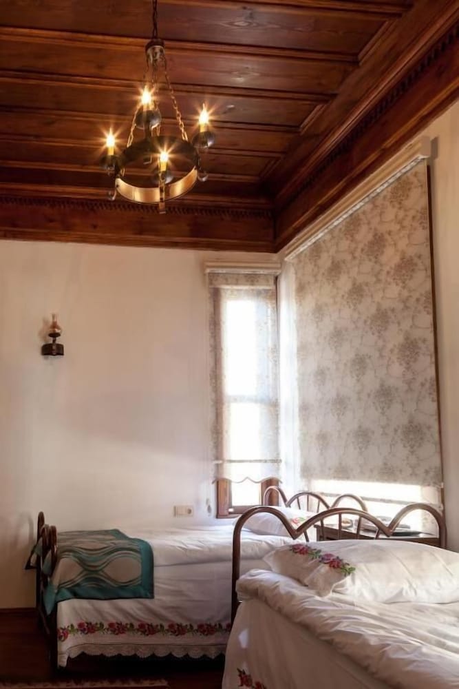 Lal Hotel Bursa 12/50