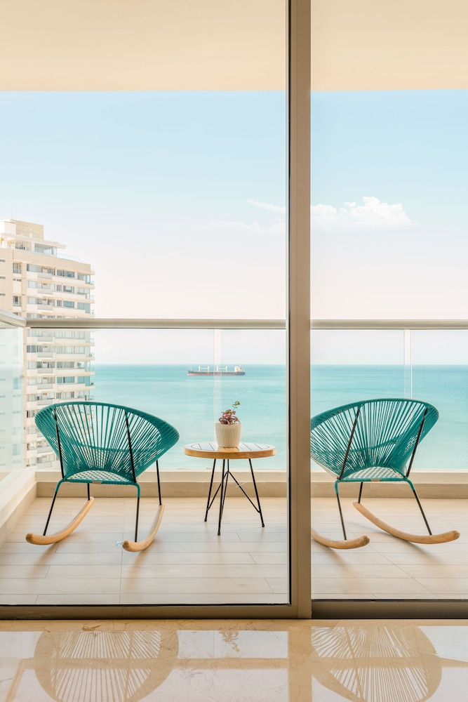 Grand Marina 65/71