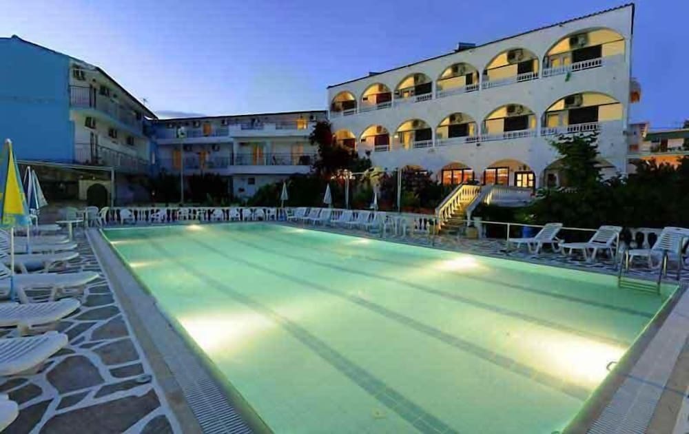 Palotel Design Gouvia 52/74