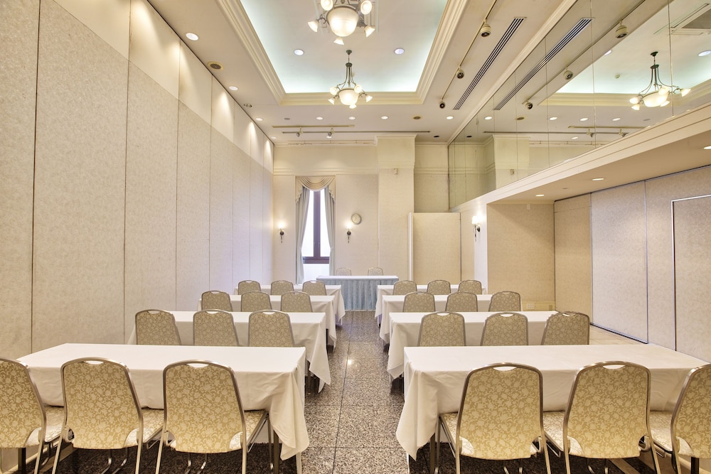 Hotel Sun Palace Kyuyokan 63/72