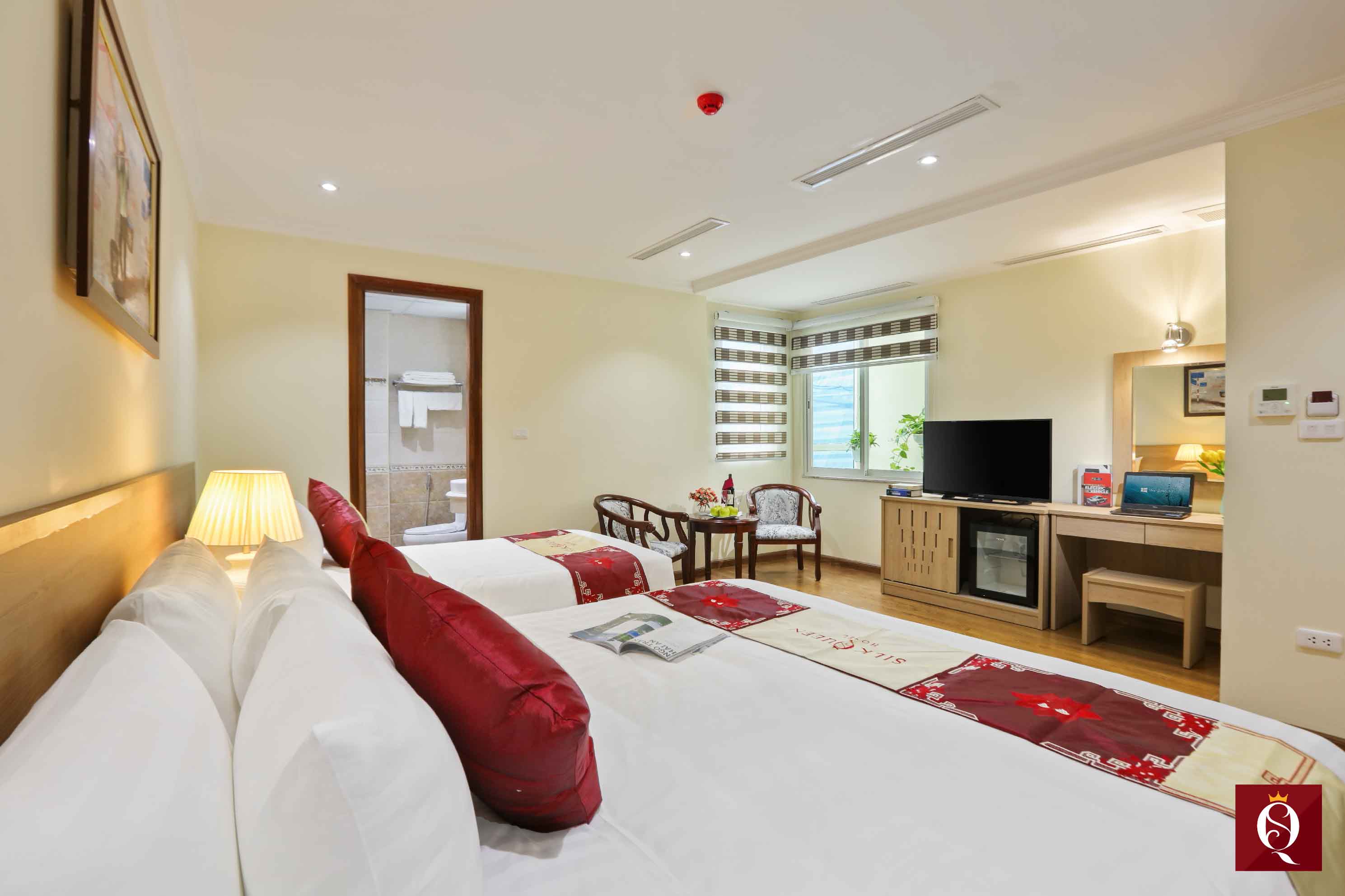 Silk Queen Grand Hotel 10/50