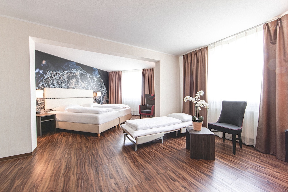 PLAZA Hotel Hanau 11/61