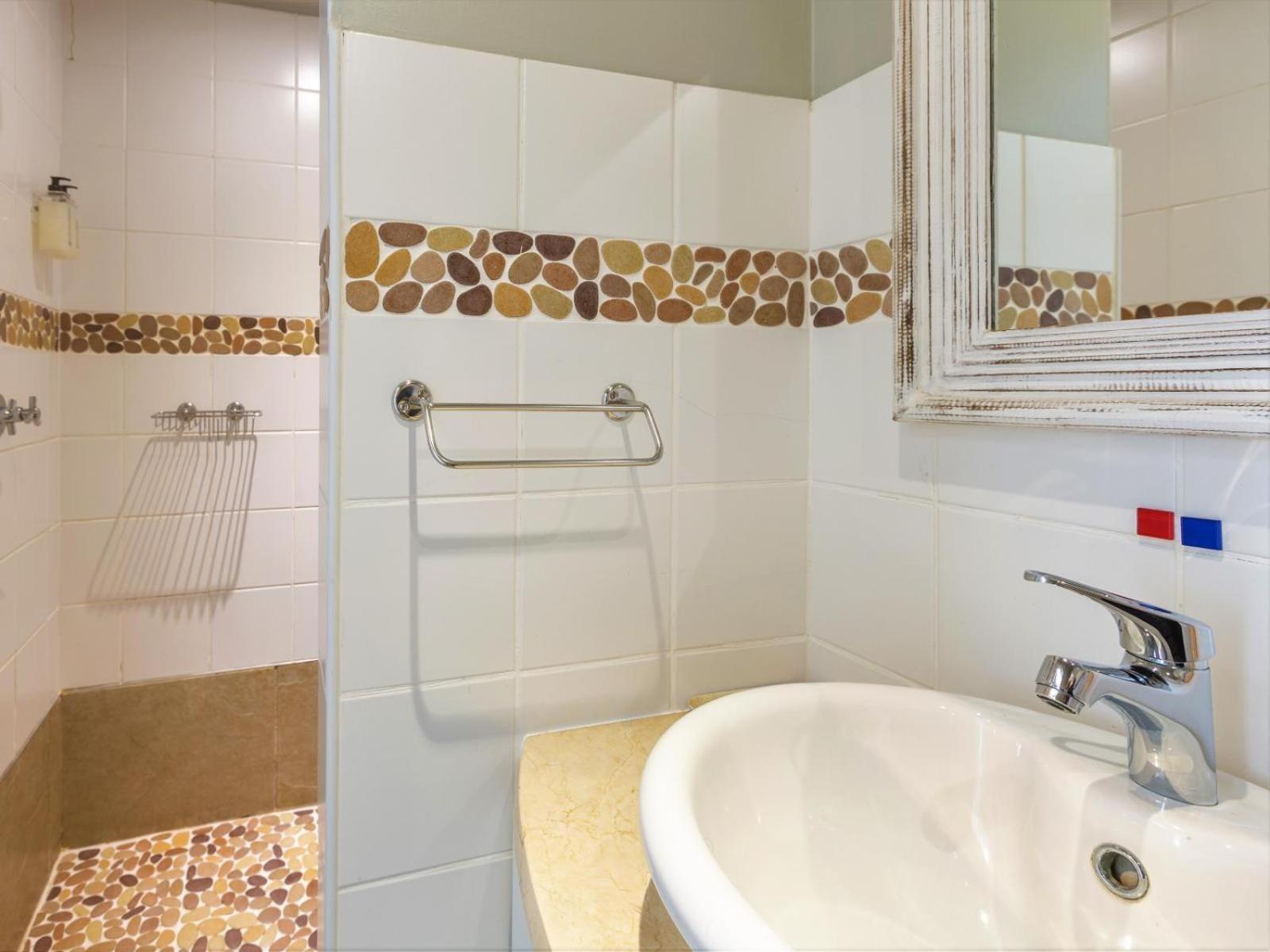 Beach Break Guest Houses and Villas 47/50