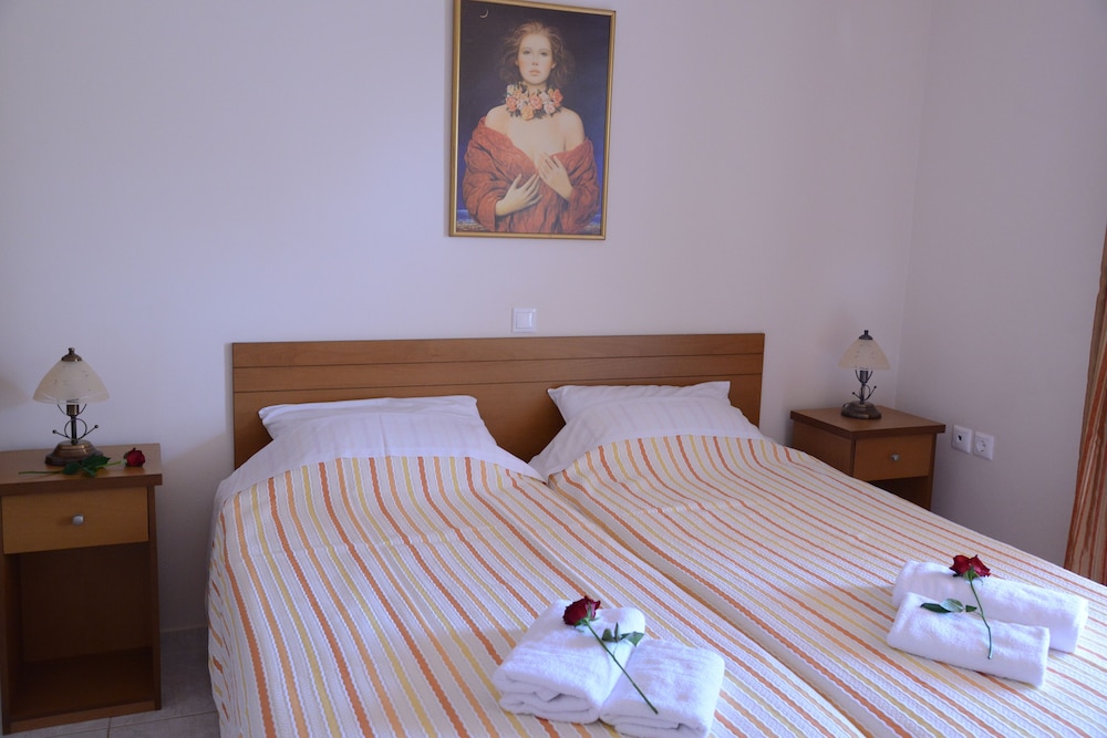 Marias Filoxenia Suites 23/50