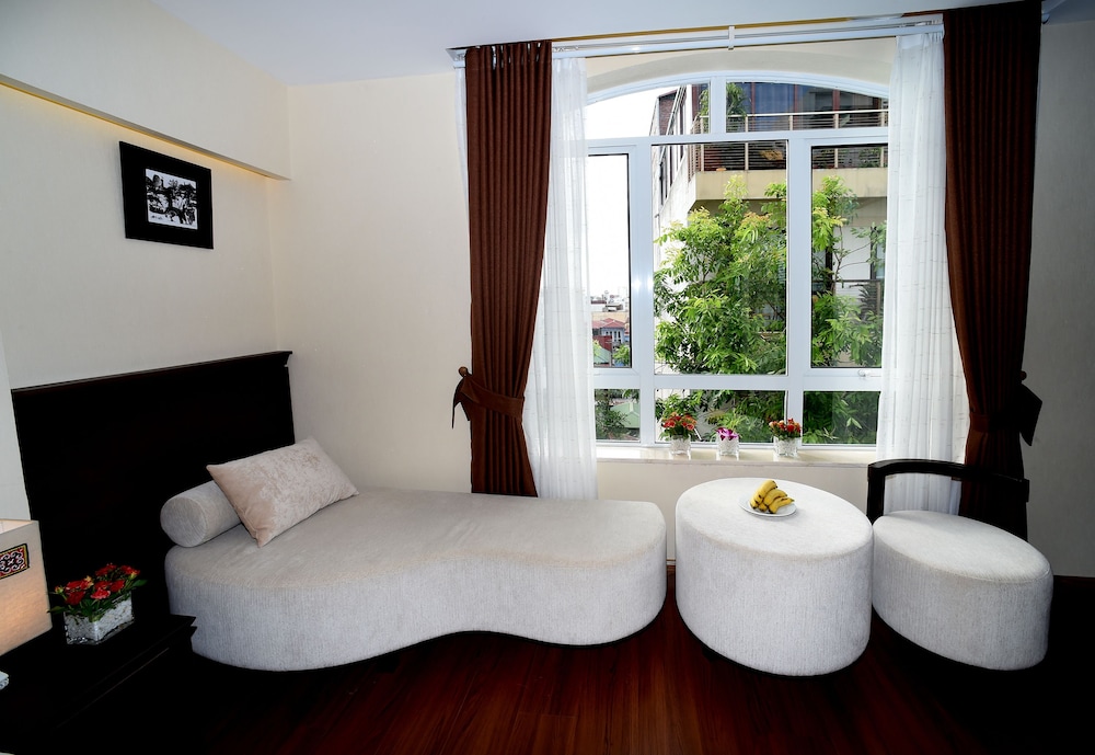 CENTRE POINT HANOI HOTEL 40/62