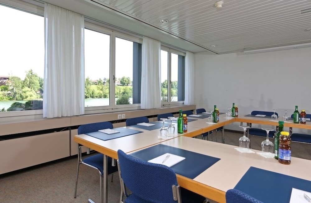 Hotel Schiff Am Rhein 40/50