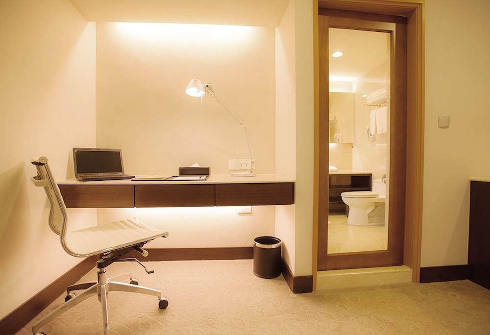 Best Hotel 28/63