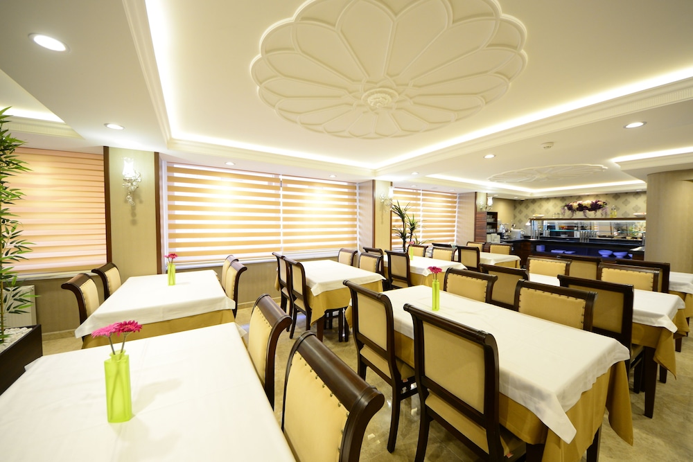 Grand Bazaar Hotel 35/39