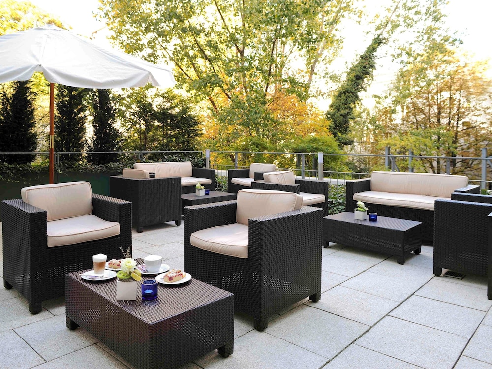 Mercure Hamburg Mitte 48/76