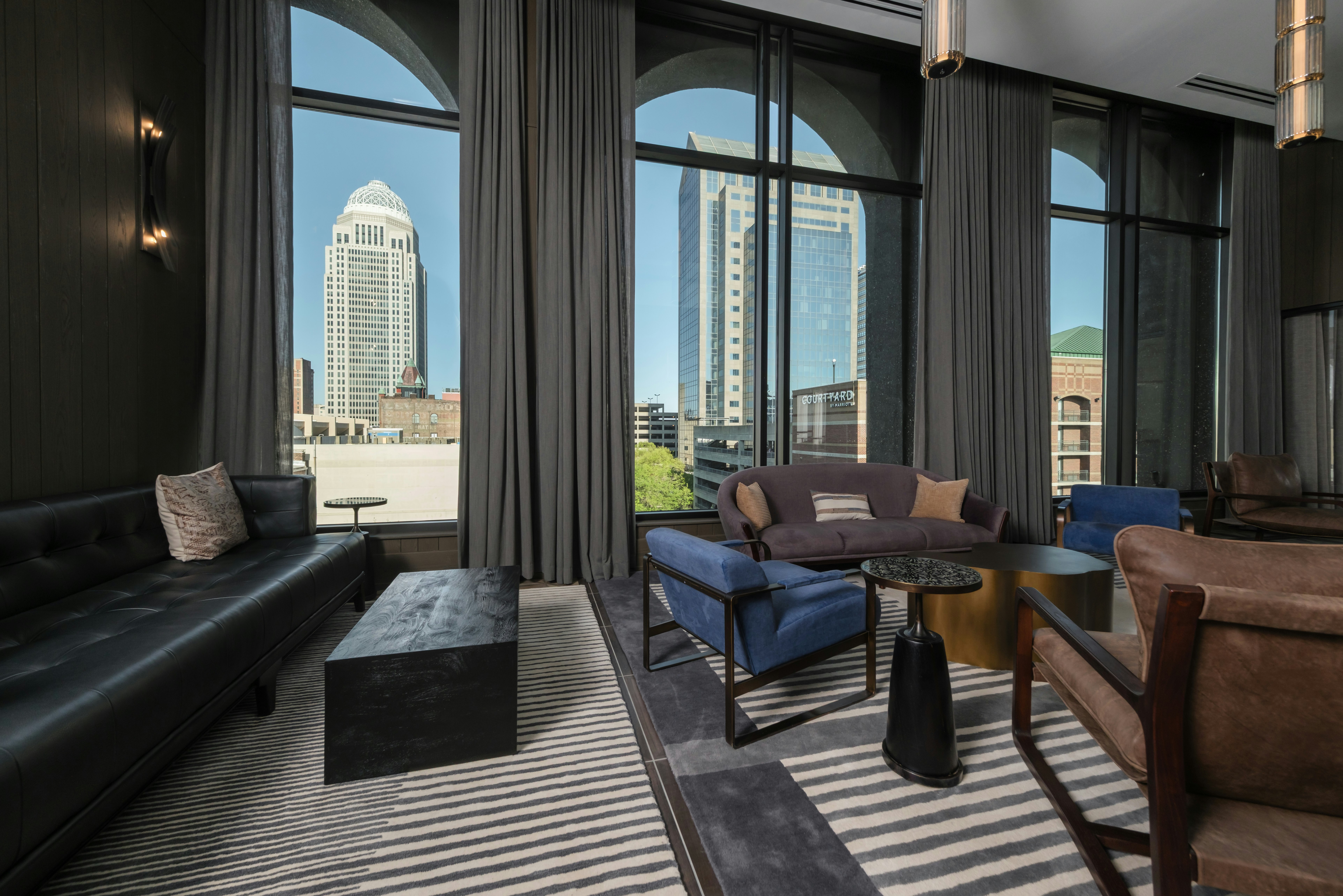 Hotel Bourre Bonne Louisville, Curio Collection by Hilton 30/56