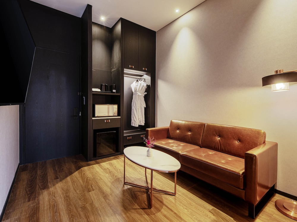 Mercure Ambassador Seoul Hongdae 46/72