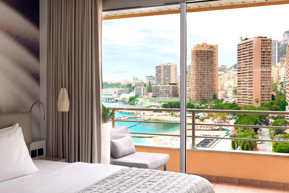 Le Meridien Beach Plaza 32/75