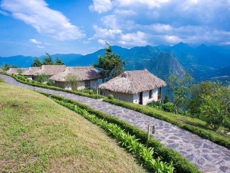 Topas Ecolodge Hotel 86/93