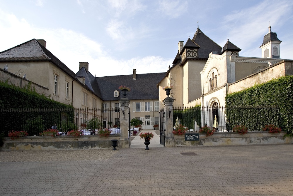 Chateau De Pizay 64/71