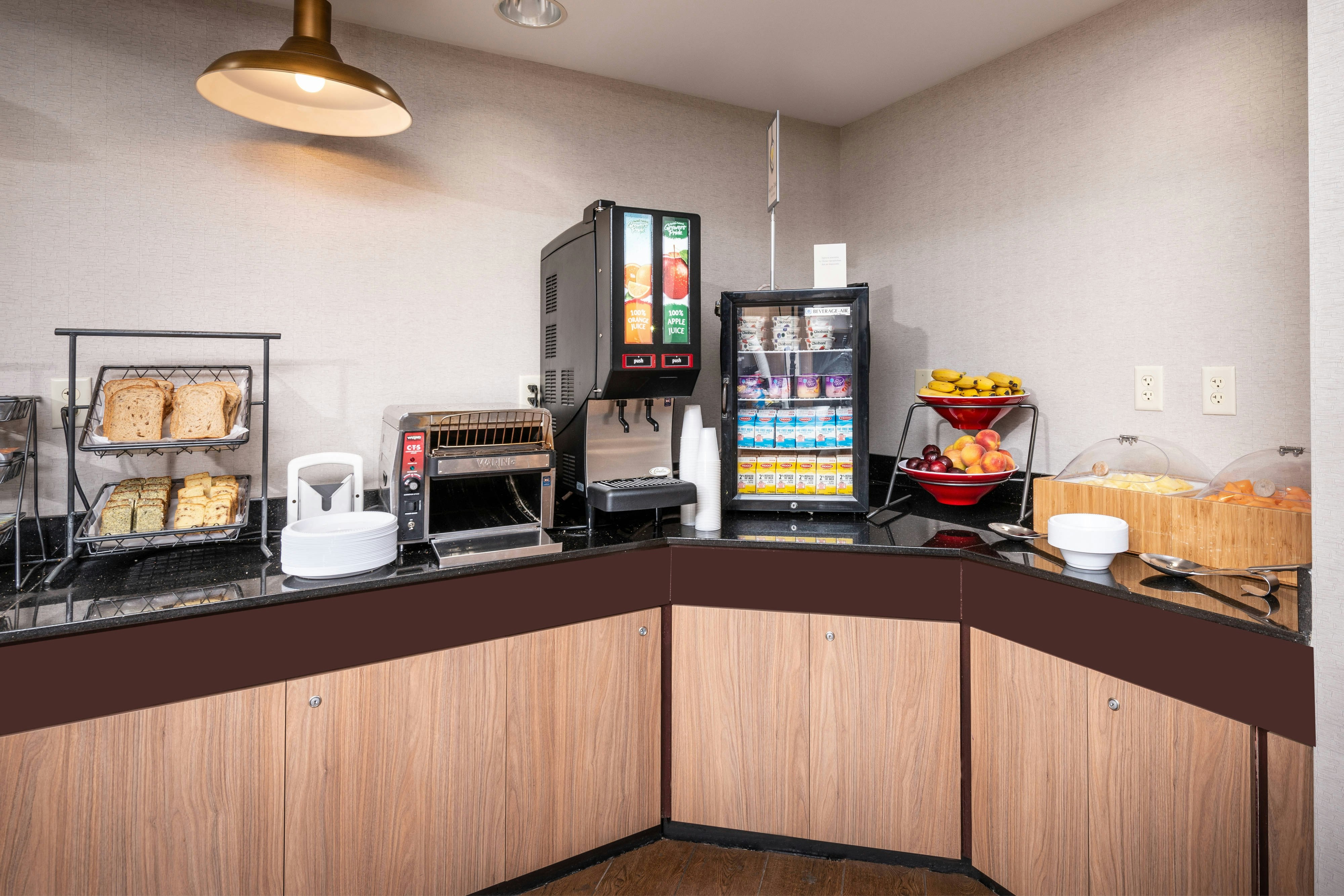 Fairfield Inn Suites By Marriott New Bedford 3/23