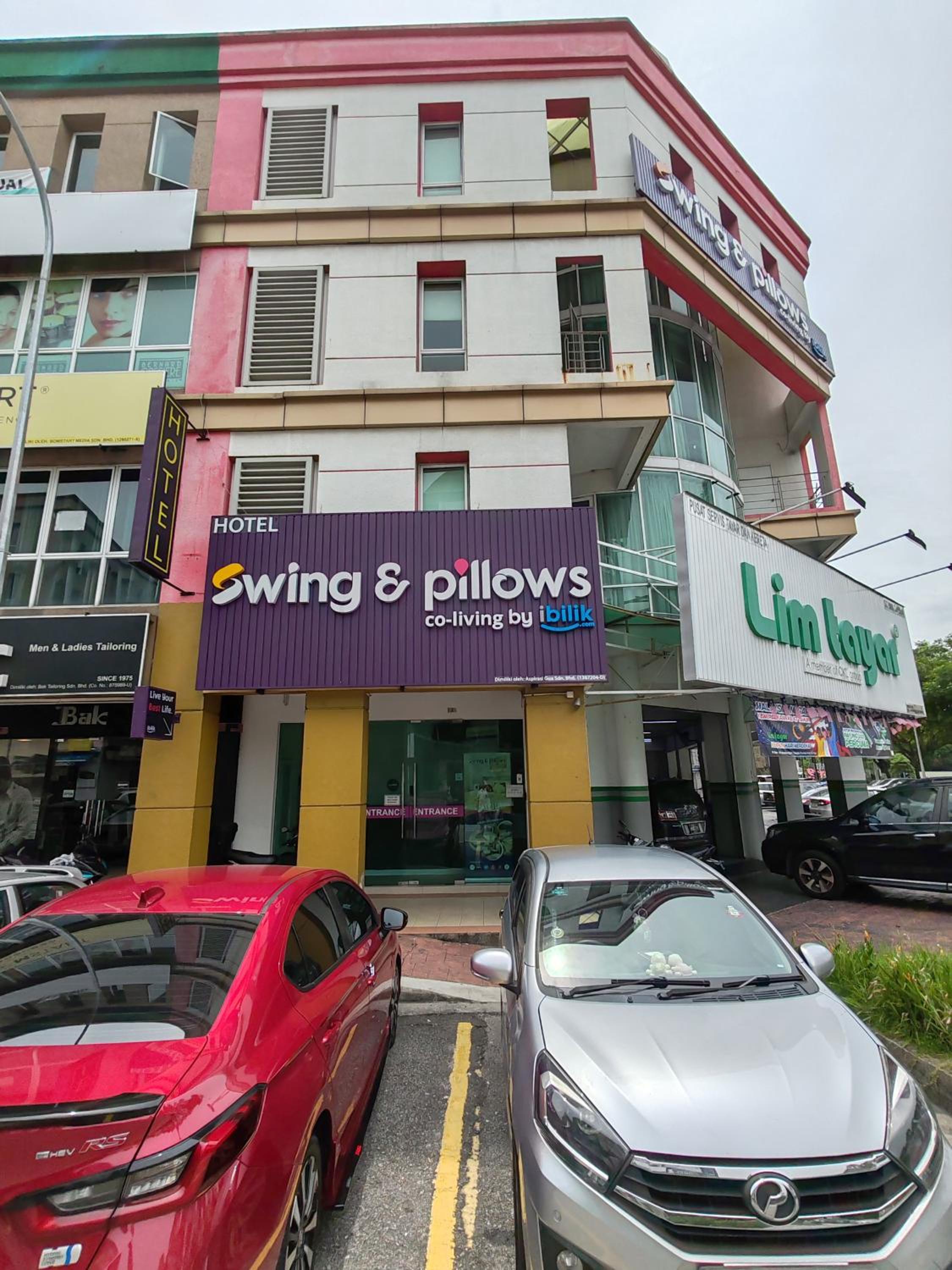 Swing & Pillows at Kota Damansara in PETALING JAYA