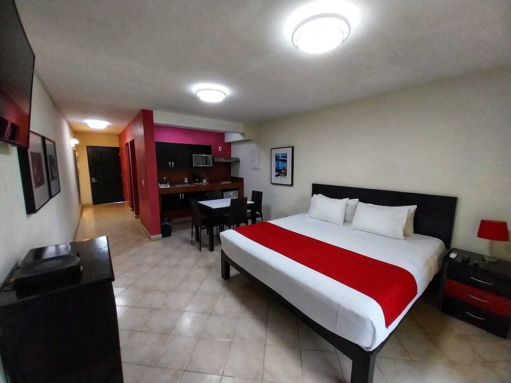 Santa Maria Hotel And Suites 12/47