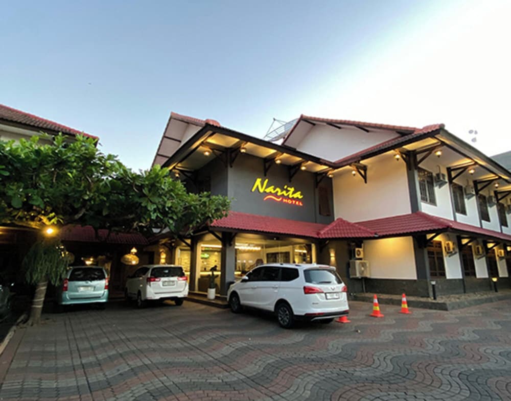 Narita Hotel Tulungagung 29/35