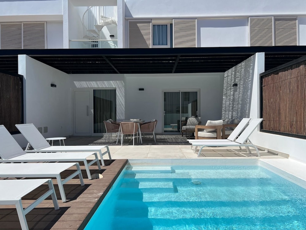 Serena Holiday Homes By LIVVO 23/45
