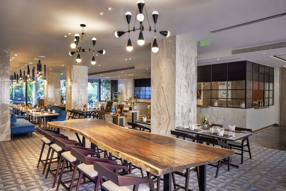 Radisson Blu Mumbai International Airport 43/64