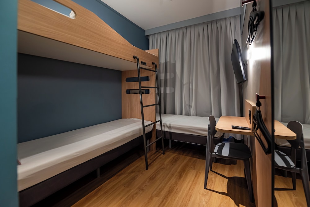 Standard, 3 Beds