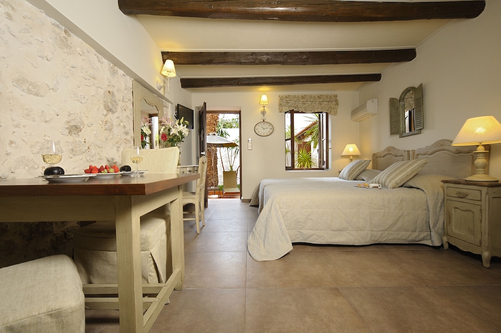 STANDARD, DOUBLE OR TWIN BED