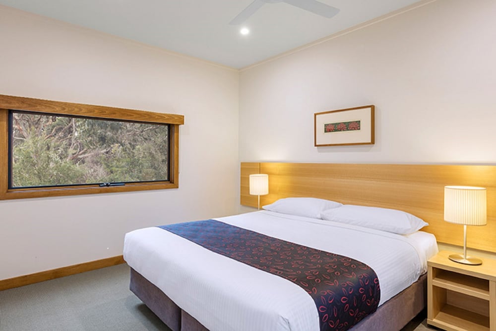 RACV Inverloch Resort 11/73