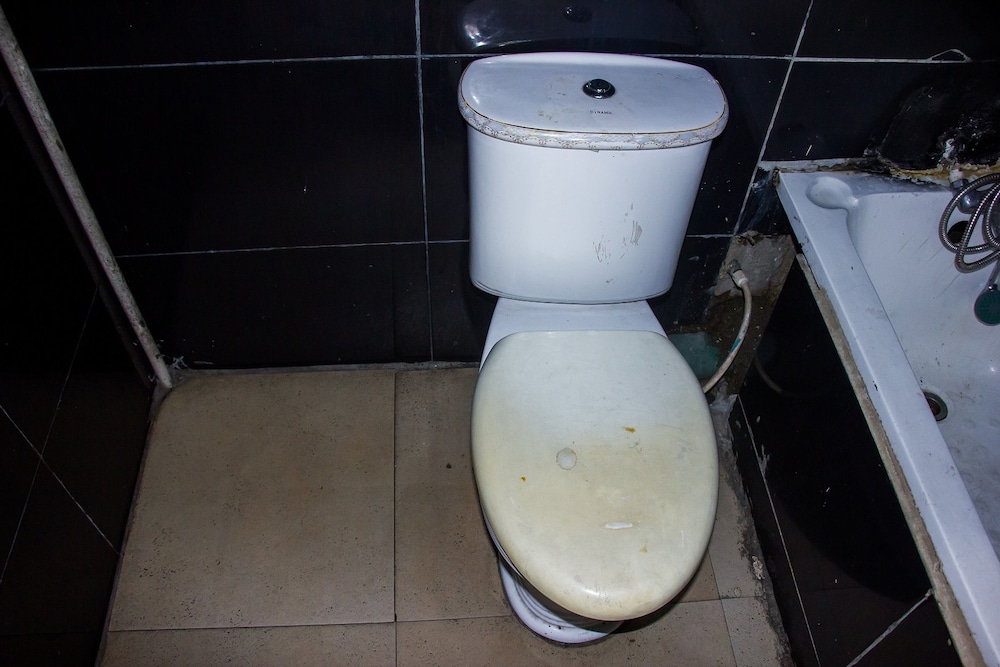 Emglo Suites 36/36