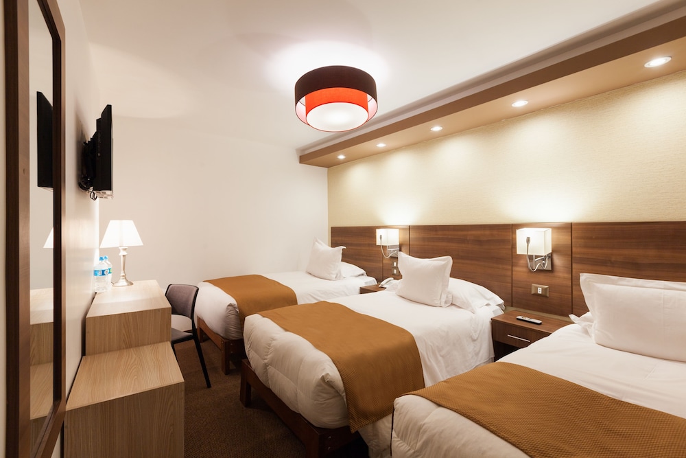 1 Bedroom, Family, Quadruple, Queen and Twin Beds