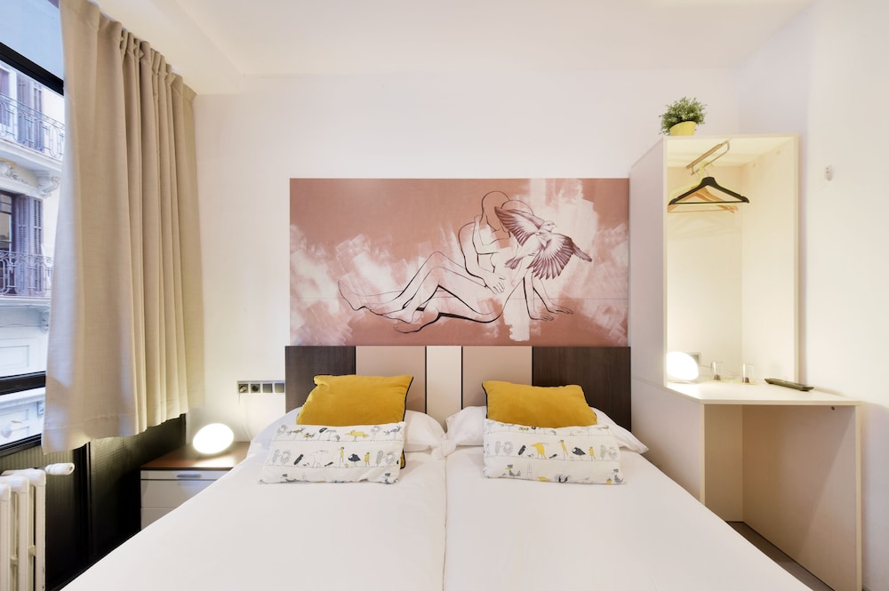 Free Hostels Barcelona 22/71