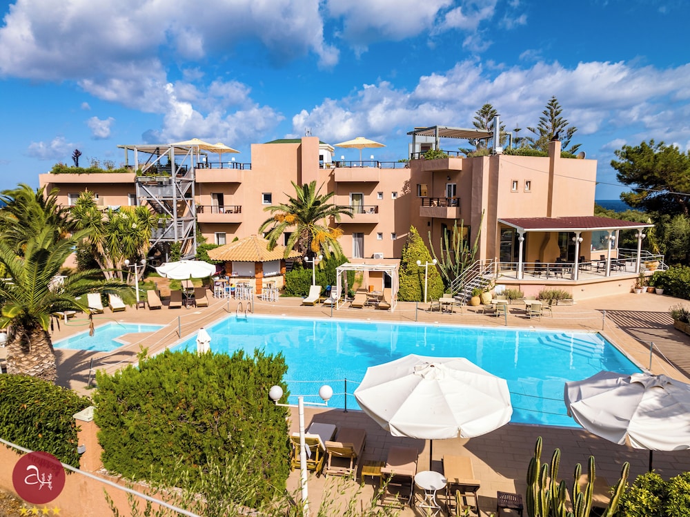 Apollo Resort Art 46/50
