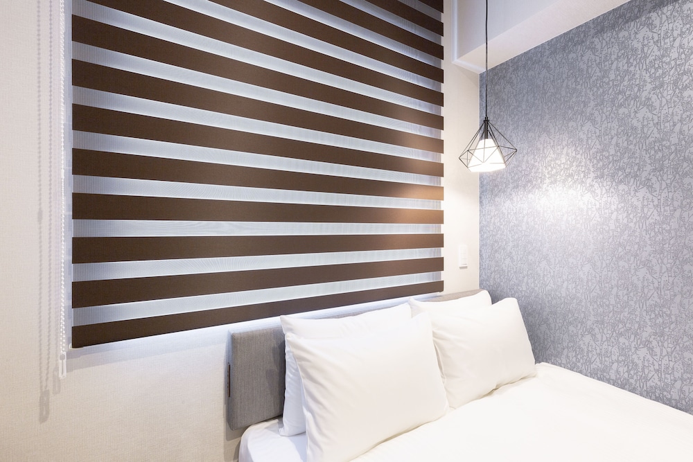 M's Hotel Gojo Naginatagiri 16/35