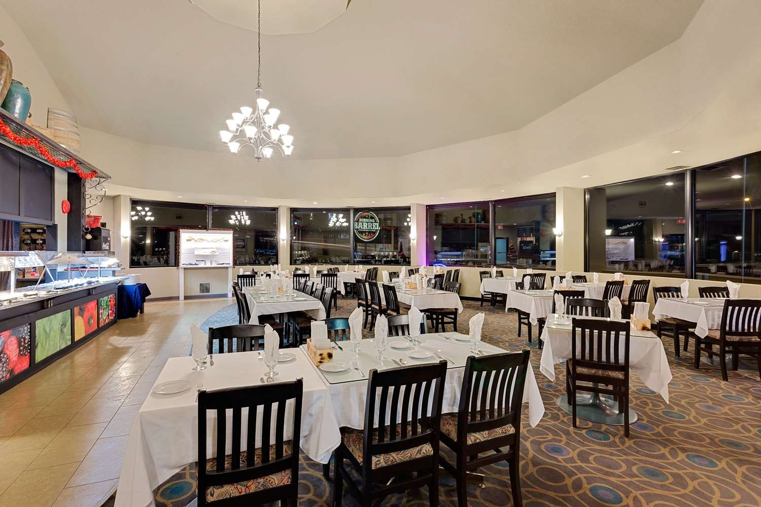 Ramada By Wyndham Kamloops 39/47