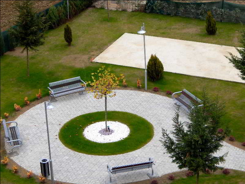 Emka Hotel 30/32